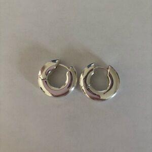 Miranda Frye Drew Huggie Earrings Silver